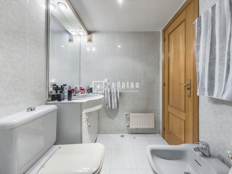 Foto 001557a9-b0f4-4321-b6f0-5f2fe1565c6e. Flat with heating pool in Valderas-Los Castillos Alcorcón