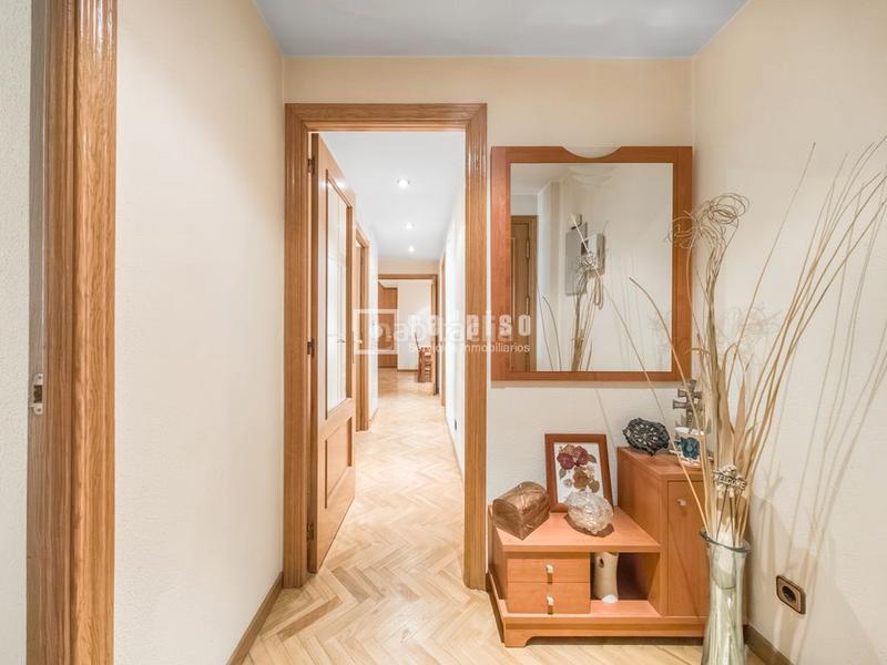 Foto 189ae6fc-6892-4db0-813d-f52037cc516d. Flat with heating pool in Valderas-Los Castillos Alcorcón