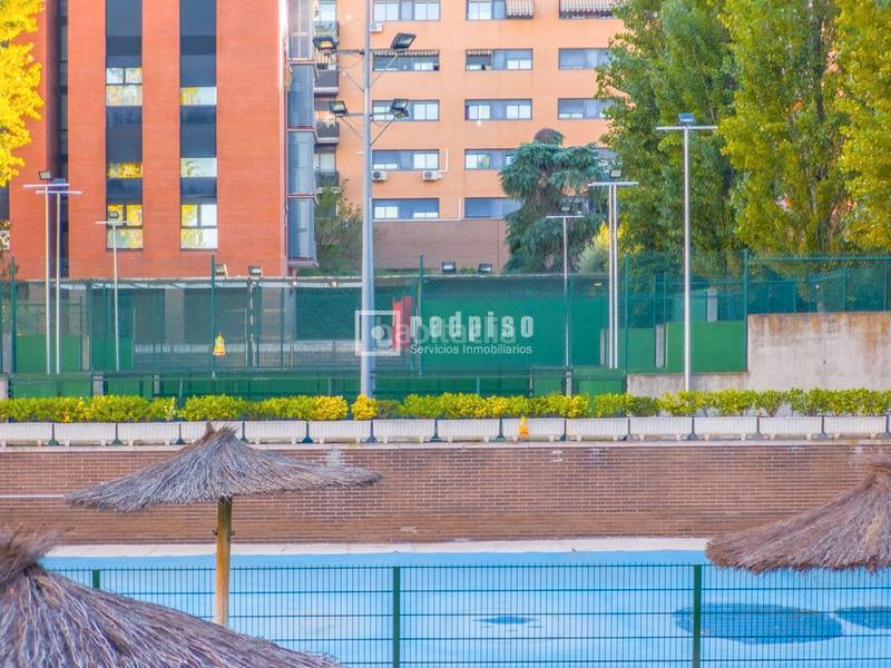 Foto 29a9f7ec-167f-4676-a13c-df1fb6645149. Flat with heating pool in Valderas-Los Castillos Alcorcón