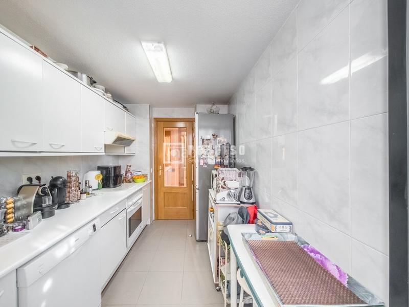 Foto adf9fc89-c46a-47f5-81f9-23b070e5ef2a. Flat with heating pool in Valderas-Los Castillos Alcorcón