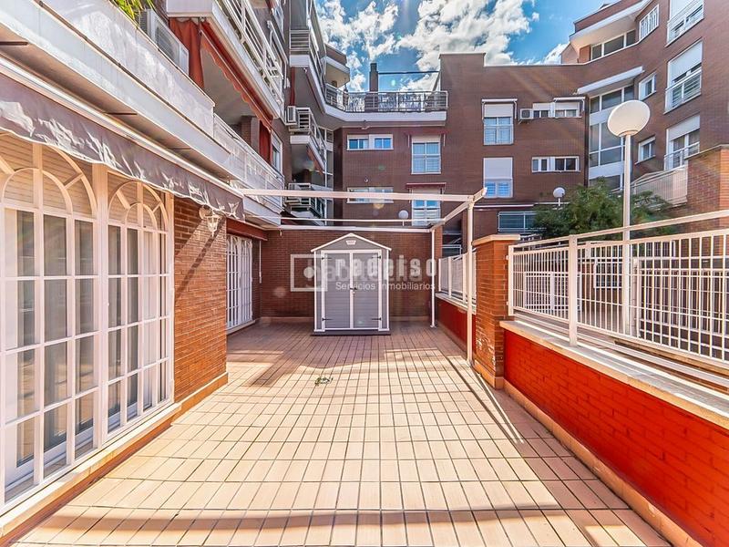 Foto 5b6558fa-9fa8-4daa-b9b8-1c114f957c9a. Appartement avec chauffage piscine dans Valderas-Los Castillos Alcorcón