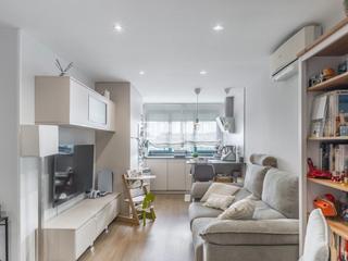 Appartement à Valderas-Los Castillos. Piso de 71 m totalmente reformado, con vistas al parque y excele