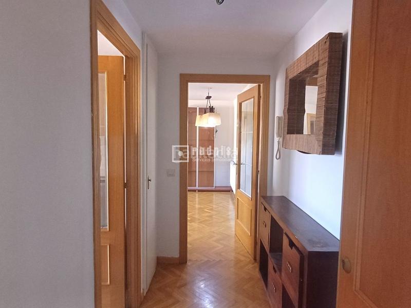 Foto bd4700c1-41ba-4912-9a4e-d9f70cf16620. Appartamento con riscaldamento parcheggio piscina in Coslada