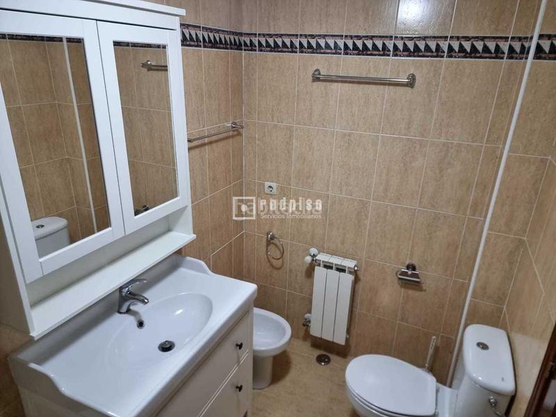 Foto de0143ff-288b-4951-a014-2ffbd8122f1b. Pis amb calefacció aparcament piscina a Valdebernardo-Valderribas Madrid