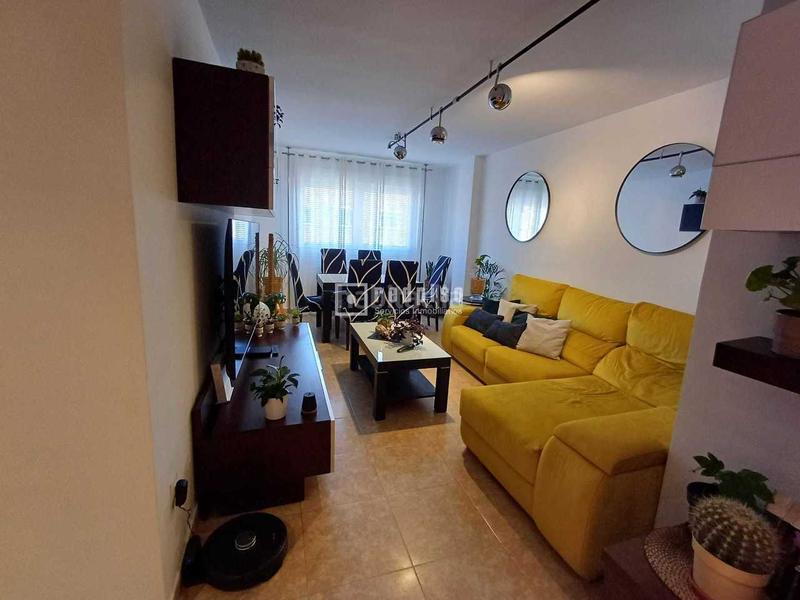 Foto 56e9a9d6-9910-40a8-ae0f-ddbe3d3accb0. Flat with heating parking pool in El Puerto Coslada