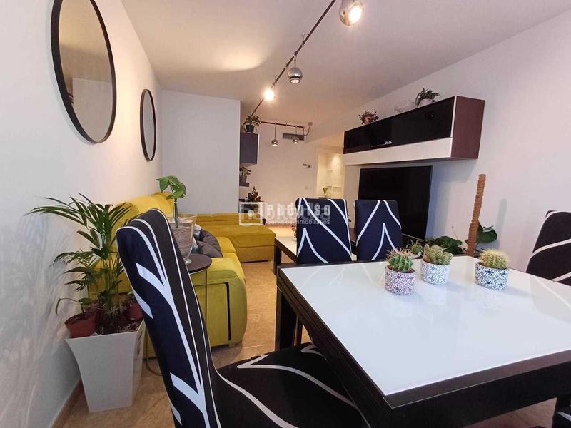 Foto 707a1681-d996-4523-b795-56aec902b25b. Flat with heating parking pool in El Puerto Coslada