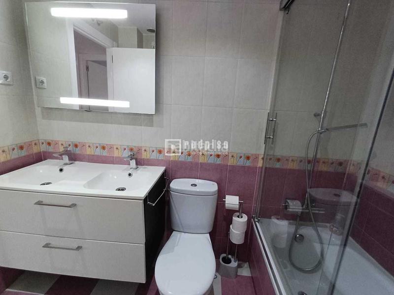 Foto 7229db6e-b5ac-4896-afc3-ec1dcf905ba7. Flat with heating parking pool in El Puerto Coslada