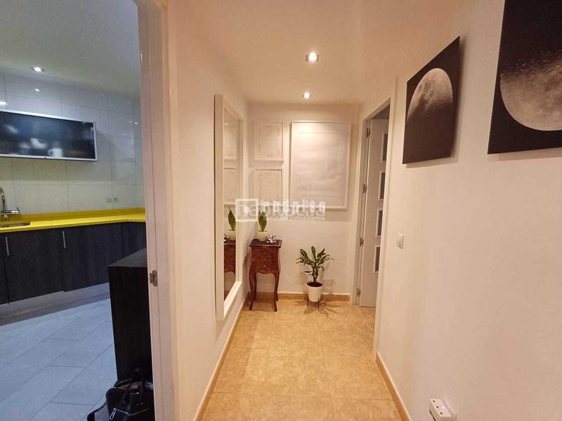 Foto 8f03d81f-660e-4fba-bf42-37074af3b382. Flat with heating parking pool in El Puerto Coslada