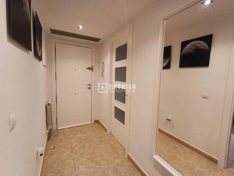 Foto a96d4f8c-b9fc-44c0-90d0-beb23d8b9d37. Flat with heating parking pool in El Puerto Coslada