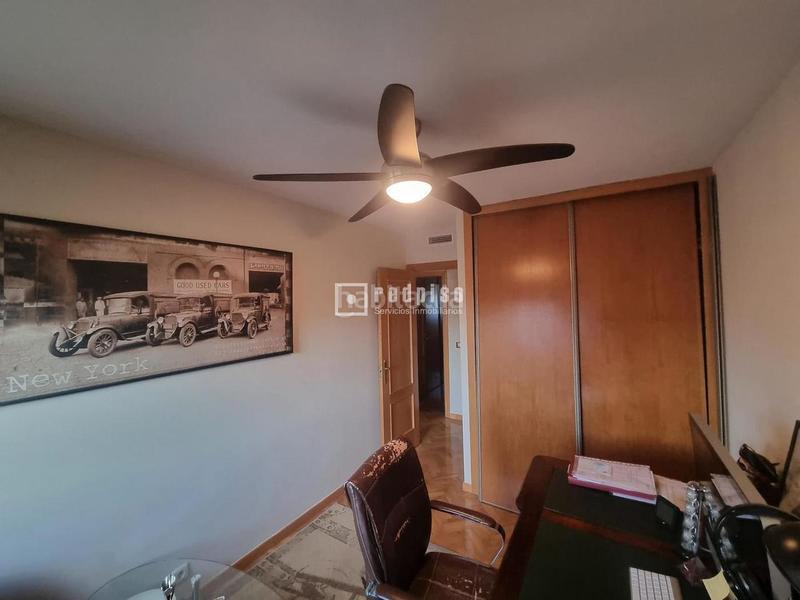 Foto 26f54ff8-7b3d-458b-b900-ae0a69e46aa1. Appartement avec chauffage parking piscine dans Valdebernardo-Valderribas Madrid