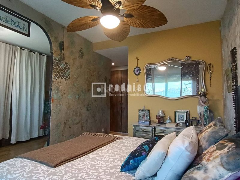 Foto dab66394-06d0-4b99-922a-9fbccbad9364. Piso  de 4 dormitorios en valderrivas de renta libre en Madrid