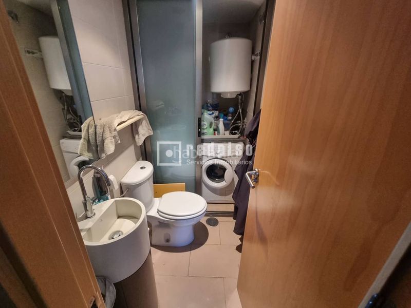 Foto 9a6bd8d8-b7e8-4fb1-820a-6a9bc5ba804e. Duplex con riscaldamento parcheggio in Ambroz Madrid