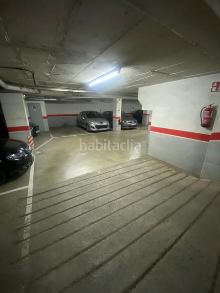 Foto c3f82e09-1ec1-4008-9276-1c50c6723baa. Car parking in La Devesa Girona