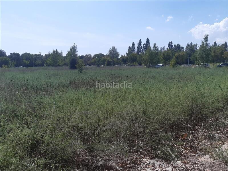 Foto 4724f4e3-aa70-4b6d-b176-ed8c02fd0abf. Terreno residenziale in Domeny Girona