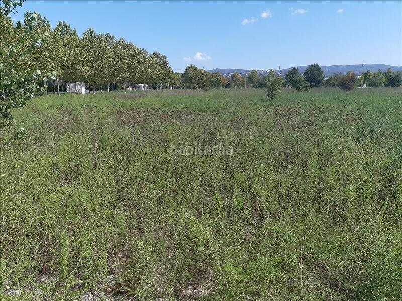 Foto 871013df-f575-4969-b991-e9878e01ffec. Terreno residenziale in Domeny Girona