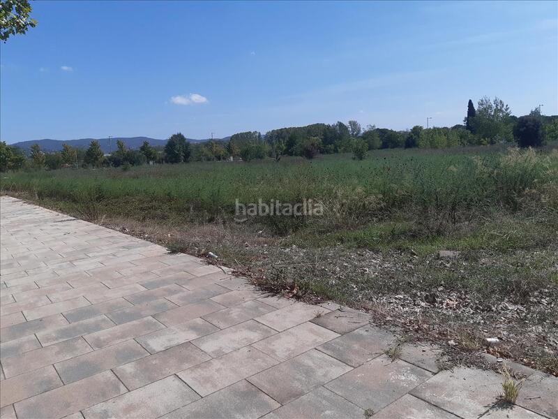 Foto 95f48aa3-9ec5-4ade-8e3c-c60b61d14889. Terreno residenziale in Domeny Girona