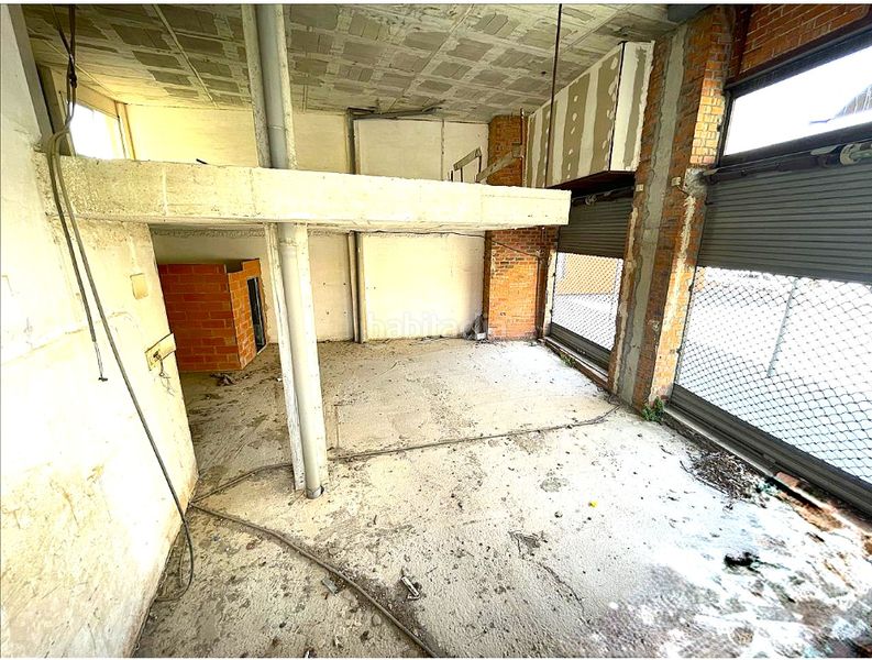 Foto b38cf9f8-2b18-4b78-954f-5cf04349eec9. Local comercial  en venta en el centro en Palafrugell
