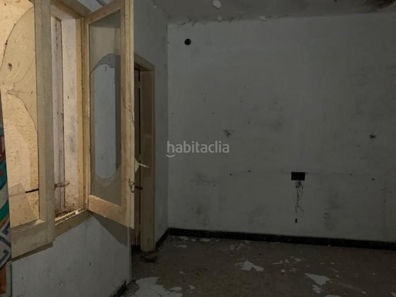 Foto ec1b70a7-4a0e-4998-9dd7-1257f60e744f. Edificio in Centre Lloret de Mar