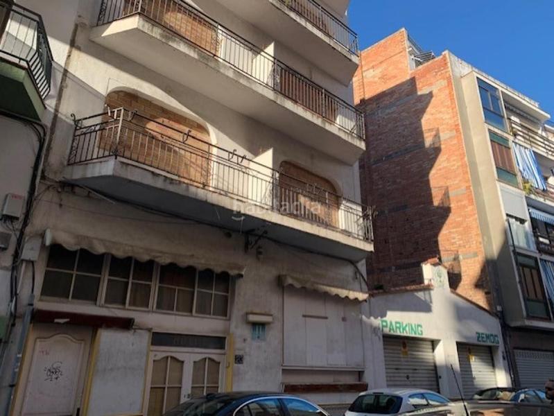 Foto a4980d9d-d74b-4642-bdfa-b8cf1fede11b. Edifici a Centre Lloret de Mar