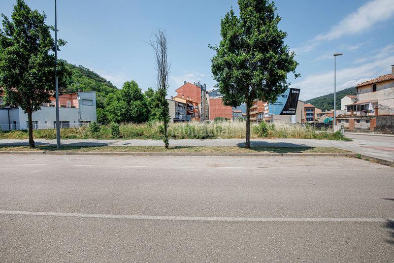 Foto 47987a49-07dd-451c-a89e-460d8ecdfc84. Terreny residencial a Olot