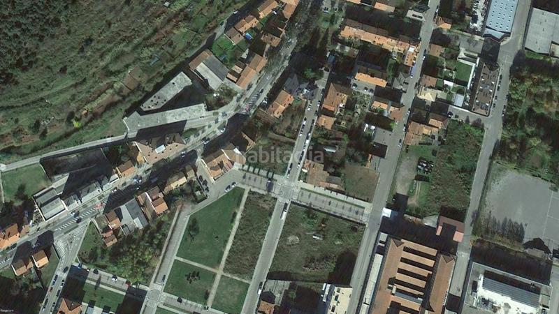 Foto 6f5d433b-0b8e-4a26-8bb1-4930ec7115c0. Terreny residencial a Olot