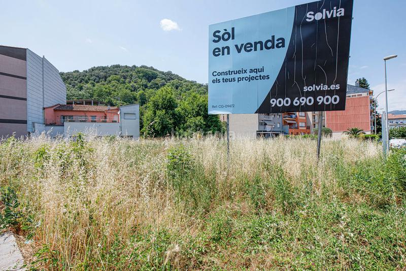 Foto 8b3945d1-8077-470d-86d3-7f51f8aef8e0. Terreny residencial a Olot