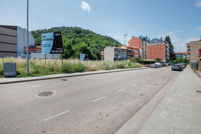 Foto dd302d13-fc9f-421d-9491-3bba16a97059. Terreny residencial a Olot