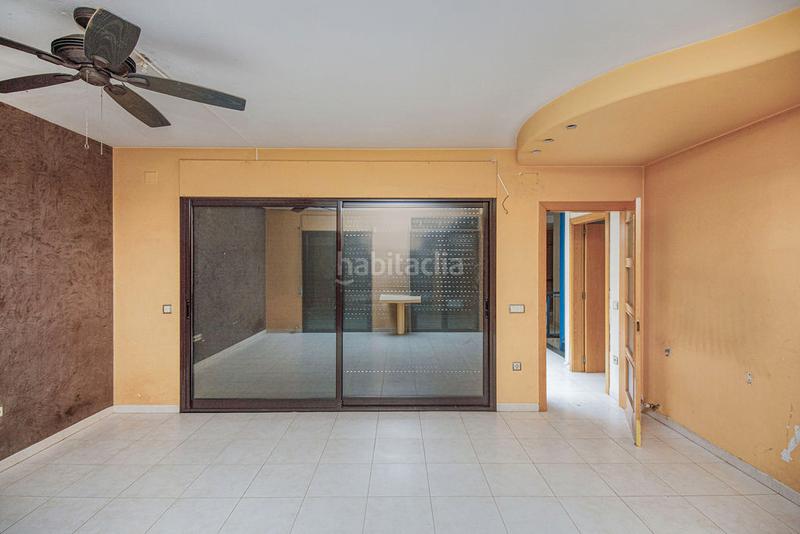 Foto 9a60ae16-7192-456f-a458-d15e56de2dbd. Casa adosada en Barri Vell Salt