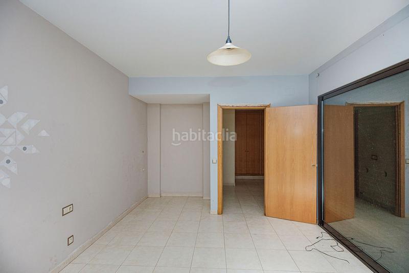 Foto f9a53709-e0db-4d05-8b75-d8fe10d76176. Casa adosada en Barri Vell Salt