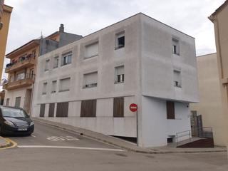 Car parking  Carrer de la bisbal