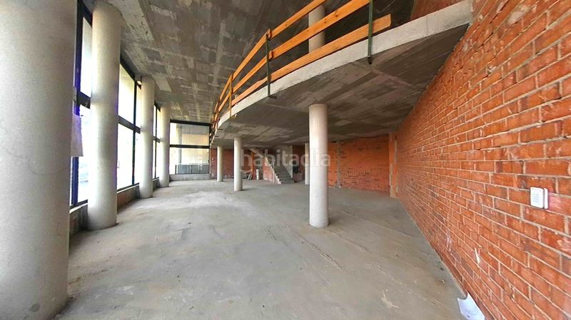 Foto bec35f5e-8216-4c3f-a5f0-568cf22cd2bf. Local comercial a Mercat-Mas Moixa Blanes