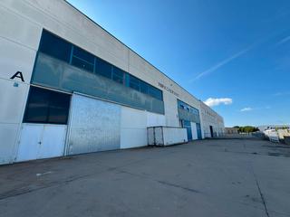 Fabrikhalle  Avinguda generalitat. Venta de dos naves industriales en vilamalla oportunidad