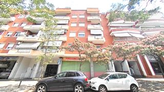 Capannone industriale  Avinguda de la roureda. Local comercial de 770 m² en viladecans (barcelona)