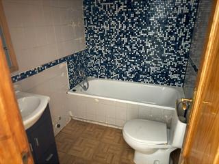 Semi detached house  Carrer puigmal