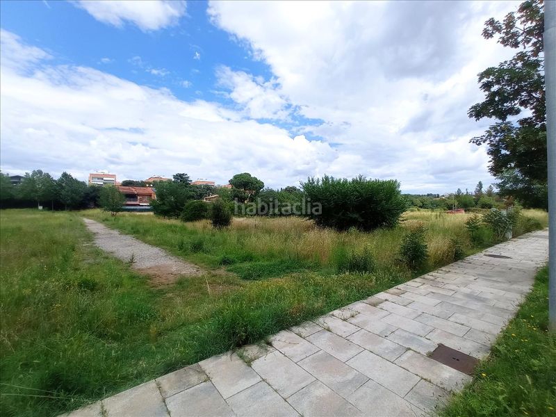 Foto fff005f0-a1b9-436c-a89a-d0b5c4480f3f. Terreny residencial a Domeny Girona