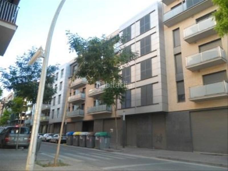 Foto 57ee1efa-92f4-4876-a2f3-2830be7fd1ed. Parking voiture dans Santa Eugenia Girona