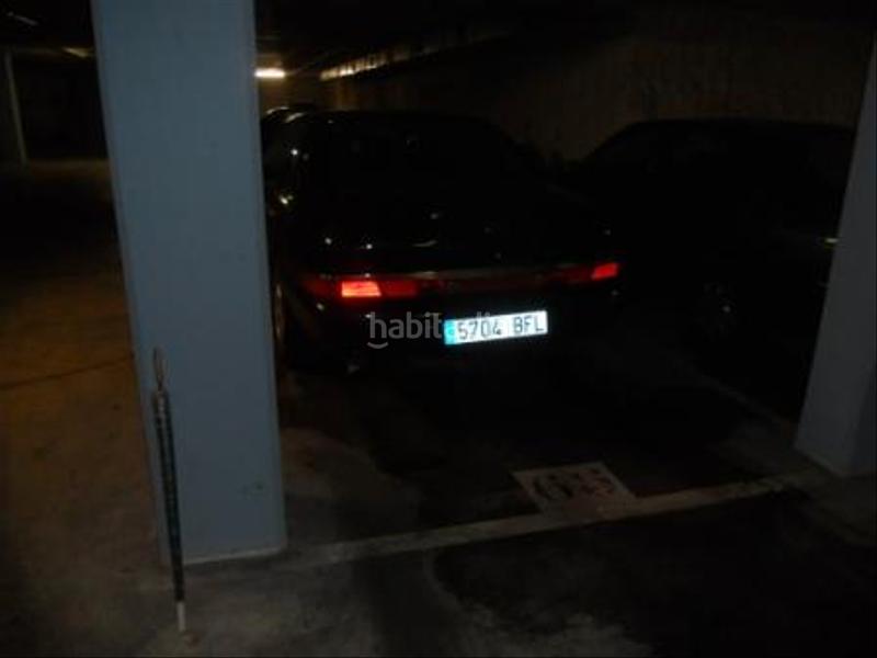 Foto 97d3cc02-f91b-46b7-95a0-a2b21ded1bf0. Parking voiture dans Santa Eugenia Girona