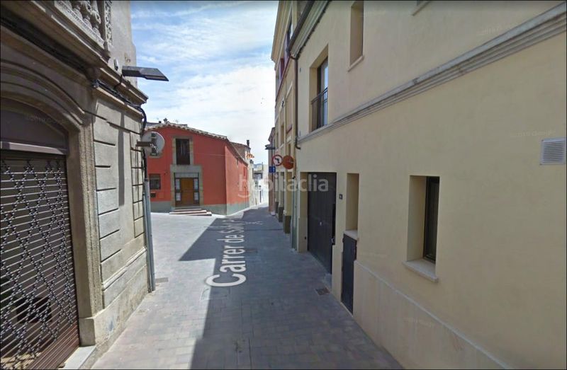 Foto c0fb93f8-d592-4fb7-b455-c99b18b244e0. Car parking in Llagostera