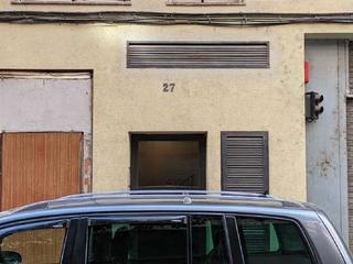 Parking voiture  Carrer de torras i bages