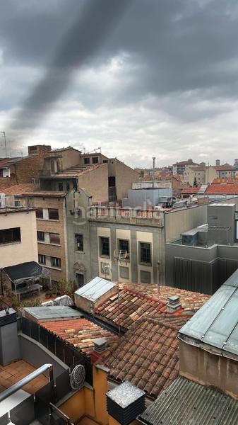 Foto db404aef-cb2a-4a22-b7a6-2ee3d6474325. Edifici a Centre Vic