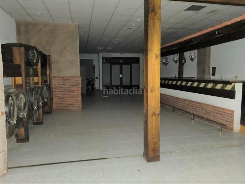 Foto b6c9c8e1-6e90-4c36-bcff-f9c3ccf9d1f3. Geschäftsraum in Els Pins Blanes