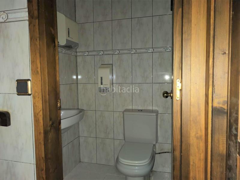 Foto b13b3ba3-44b3-460e-8c75-59f2b5290c37. Locale commerciale in Els Pins Blanes