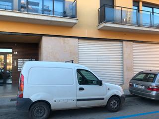 Local Comercial  Carrer de la solidaritat