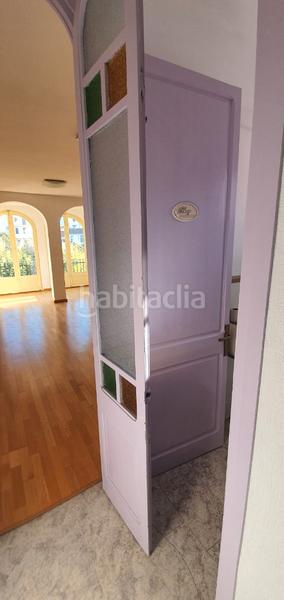 Foto 5ea3c1b4-fa9e-4d4f-827d-b23e0f3b38ca. Edificio en Olot