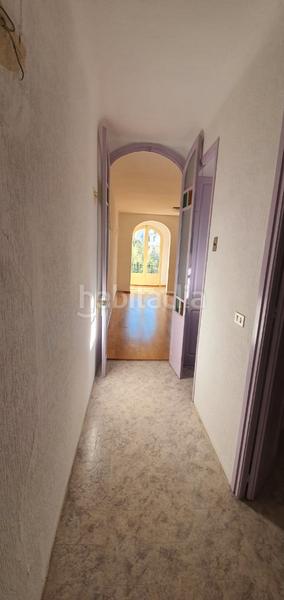 Foto 7cfdab73-84f2-4fac-bb7d-5827cab6c685. Edificio en Olot