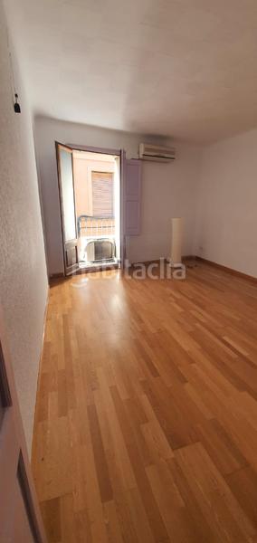 Foto 8c20625c-7d18-4f64-9492-00311345314e. Edificio en Olot