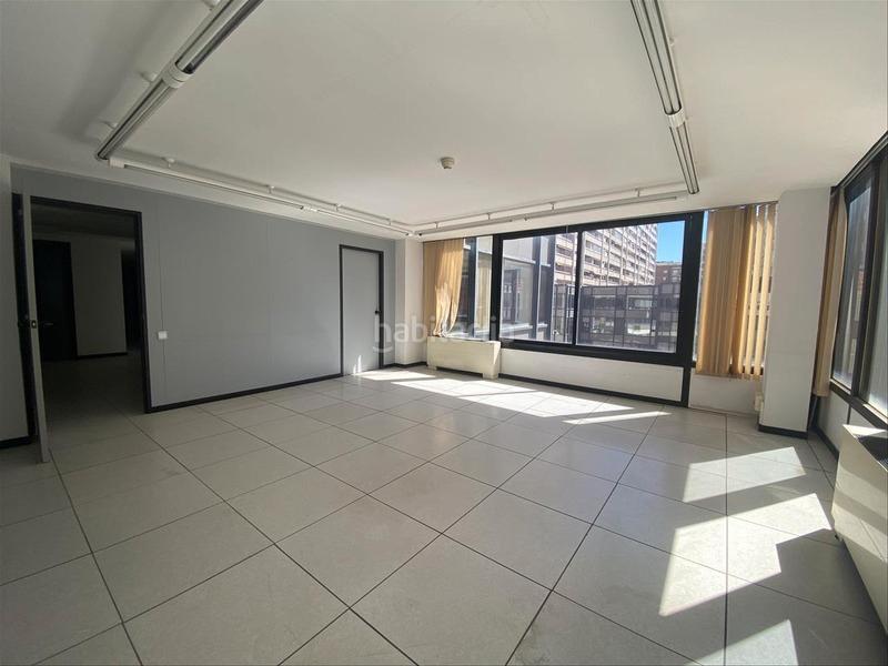 Foto f7192484-98be-418c-aff9-726ed1a962ca. Office space with heating in La Nova Esquerra de l´Eixample Barcelona