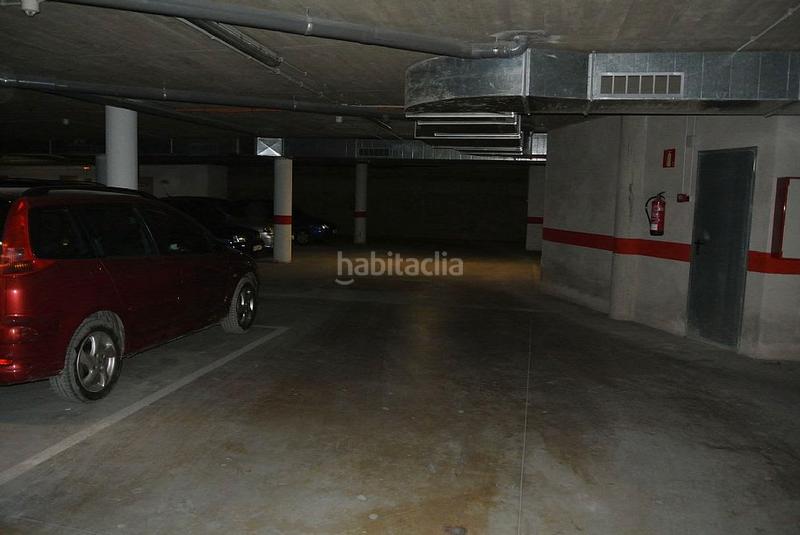 Foto 353cc263-0268-4549-a030-7f43f8722e5d. Parking coche en Santa Coloma de Farners