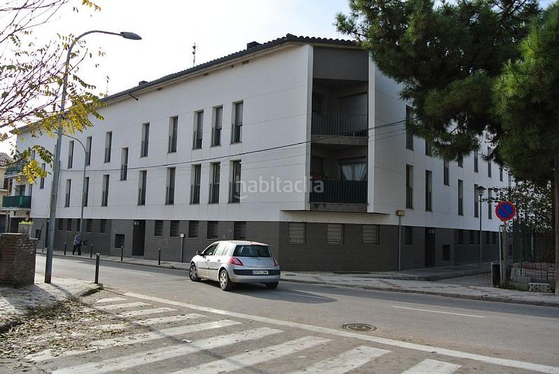 Foto 8582d8a1-734d-4900-83d5-f7d41ca2ff07. Parking coche en Santa Coloma de Farners