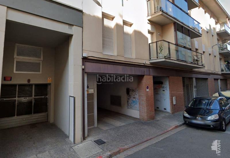 Foto f2c82c60-bc89-4c49-816d-db04a2dfabb6. Posto auto in Eixample Sud-Migdia Girona